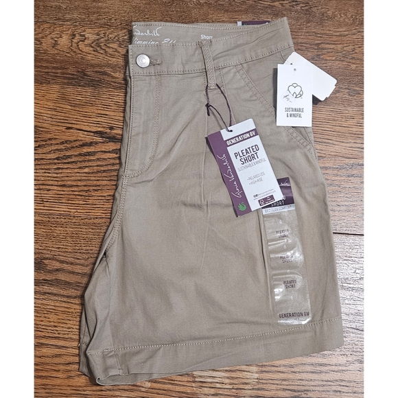 Gloria Vanderbilt Khaki Shorts, Slimming Effect, 6, NWT ✔️ - Picture 6 of 6